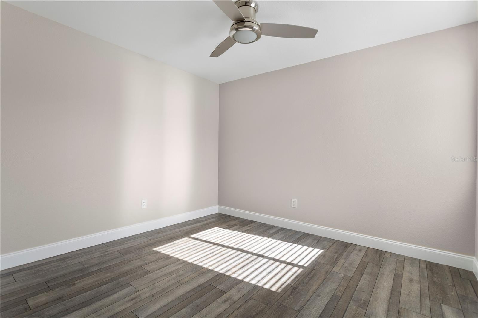 HOLLOWBROOK WEST PH 4 - Residential