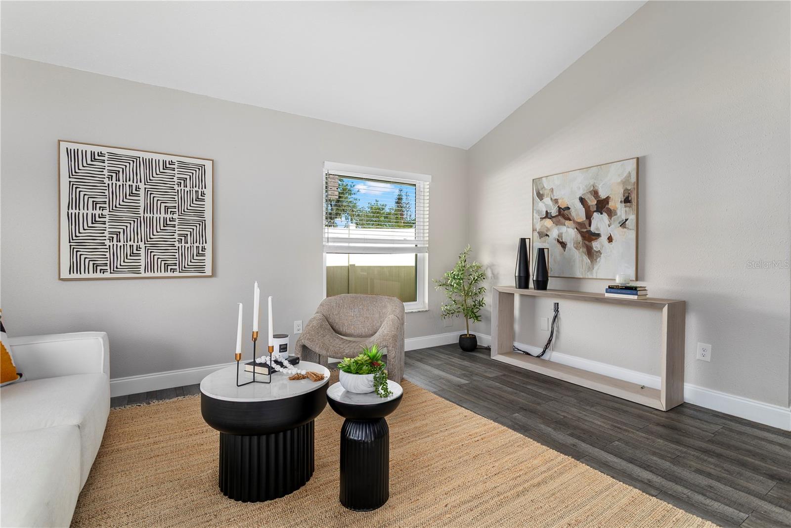 HOLLOWBROOK WEST PH 4 - Residential