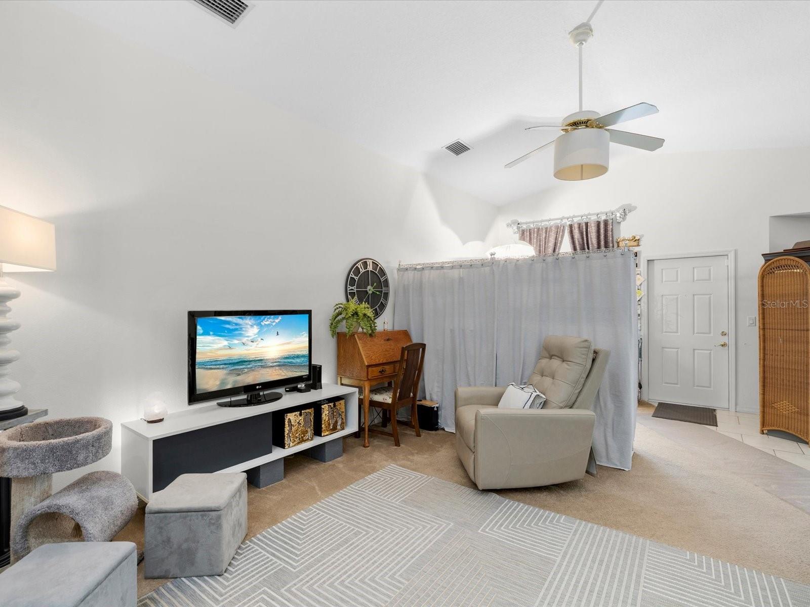 OLD GROVE - Residential