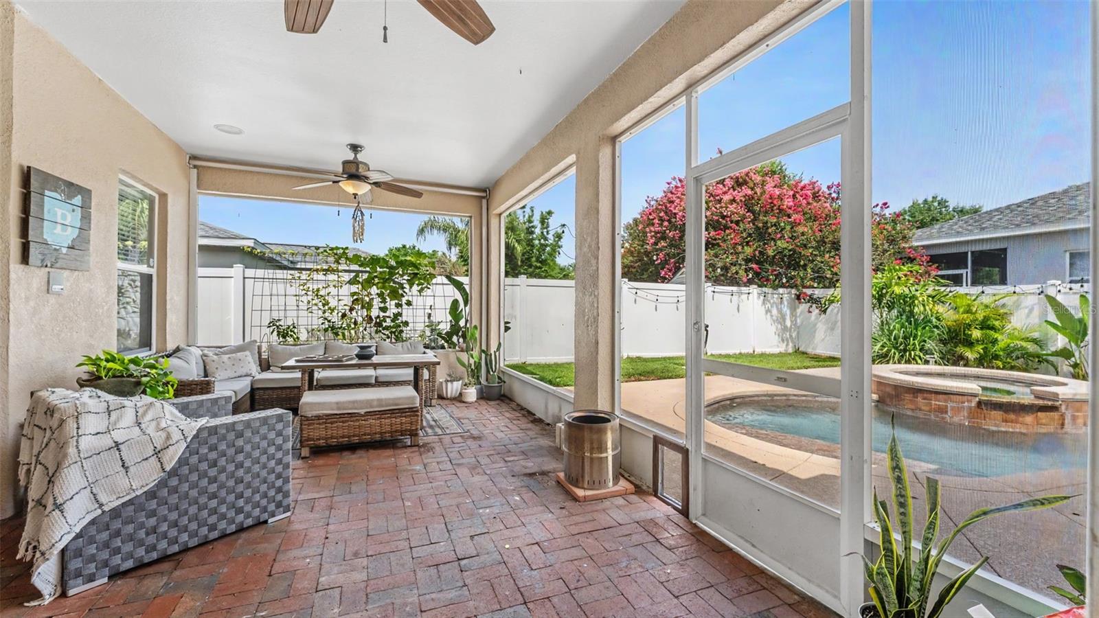 TOWNE PARK ESTATES - Residential