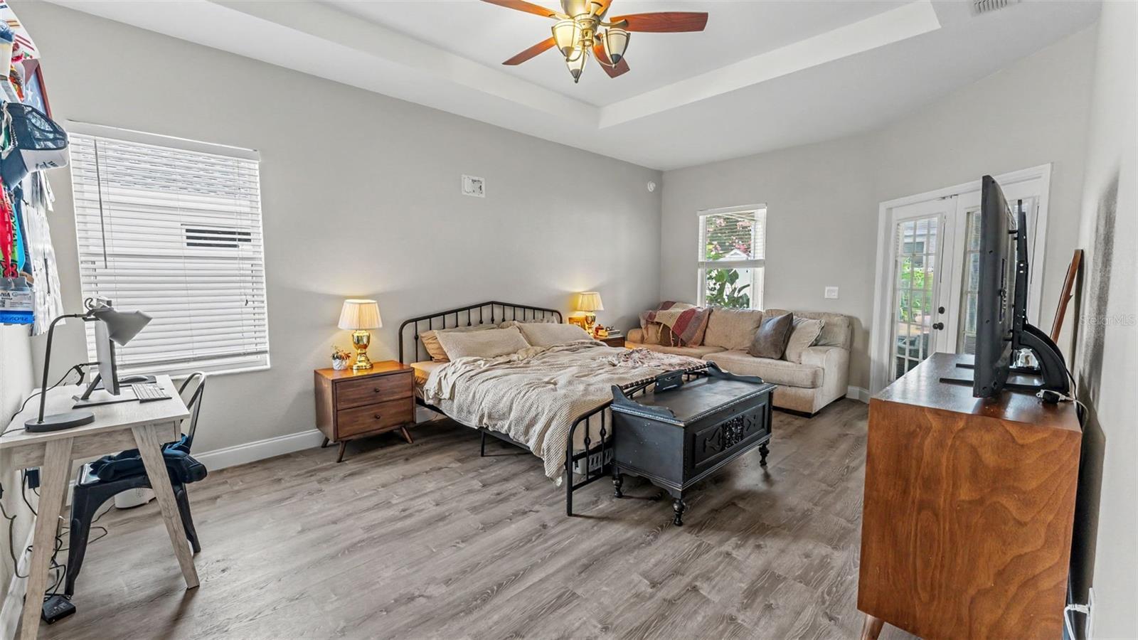 TOWNE PARK ESTATES - Residential
