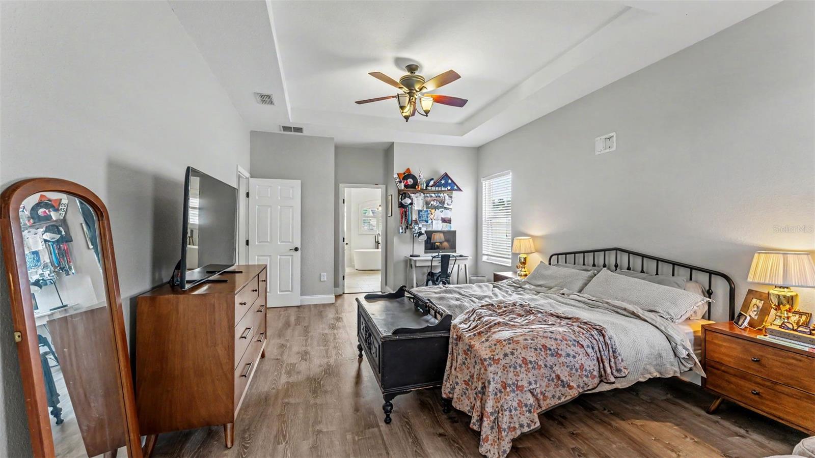 TOWNE PARK ESTATES - Residential