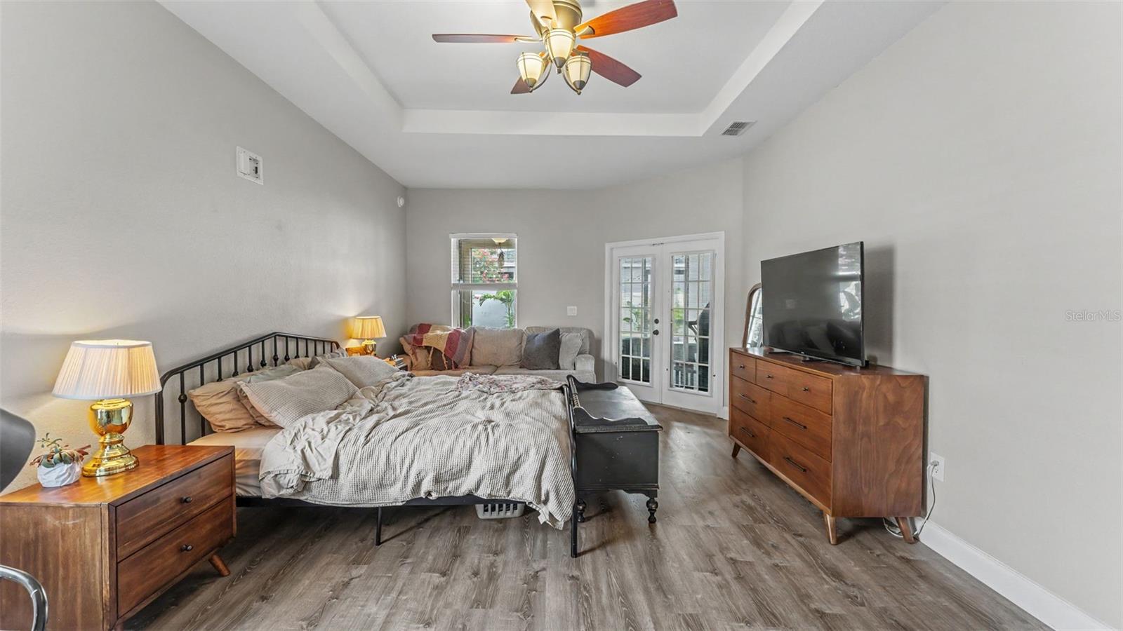 TOWNE PARK ESTATES - Residential