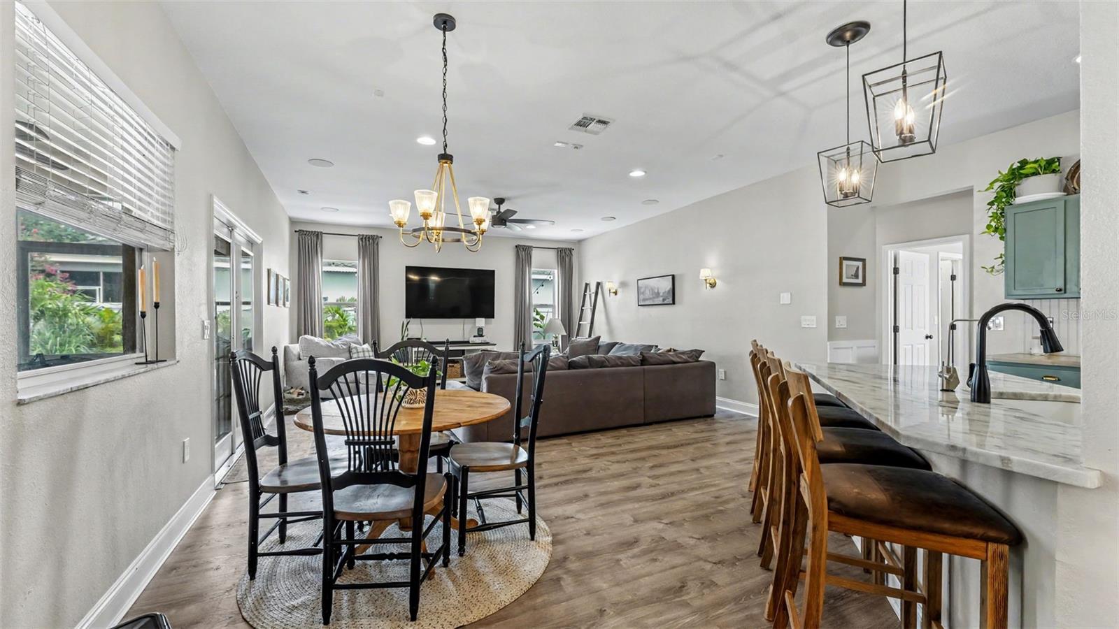 TOWNE PARK ESTATES - Residential