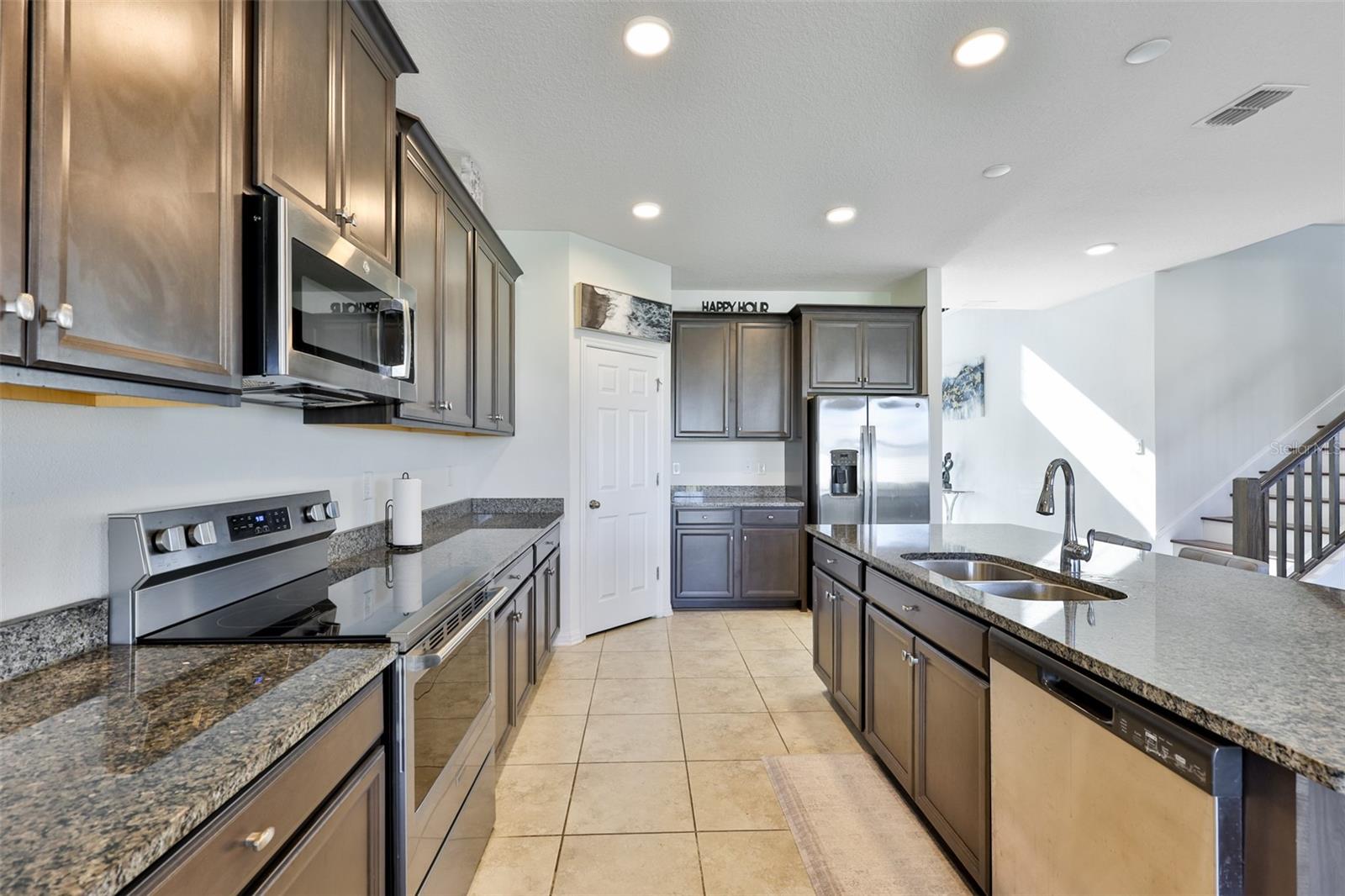 BERRY BAY SUB - Residential
