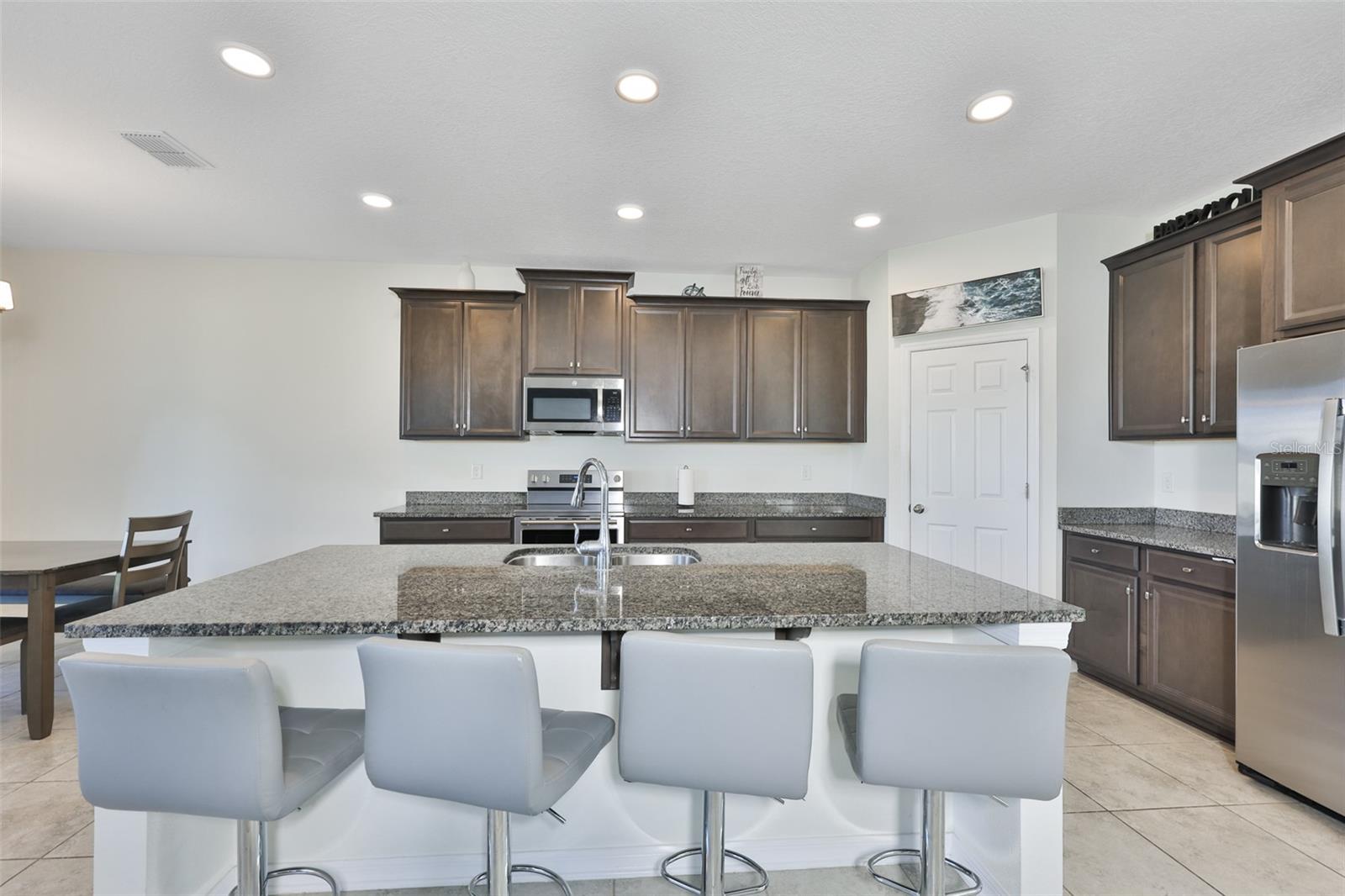 BERRY BAY SUB - Residential