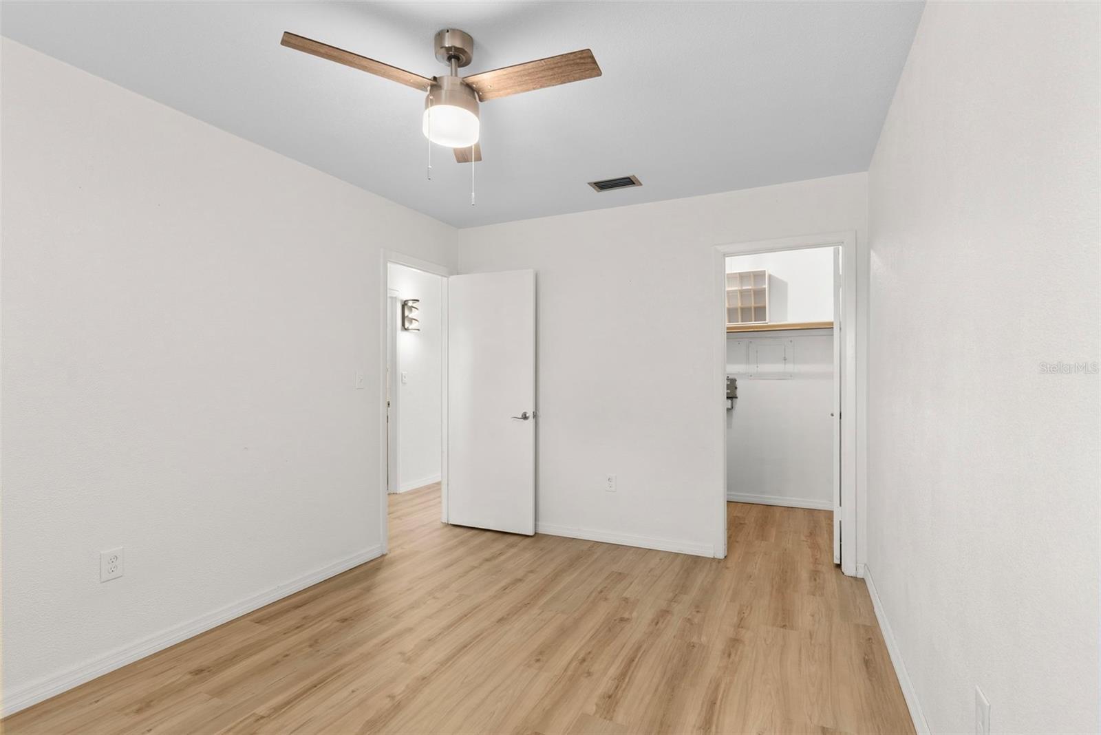 SEMINOLE GARDEN APTS CO-OP - Residential