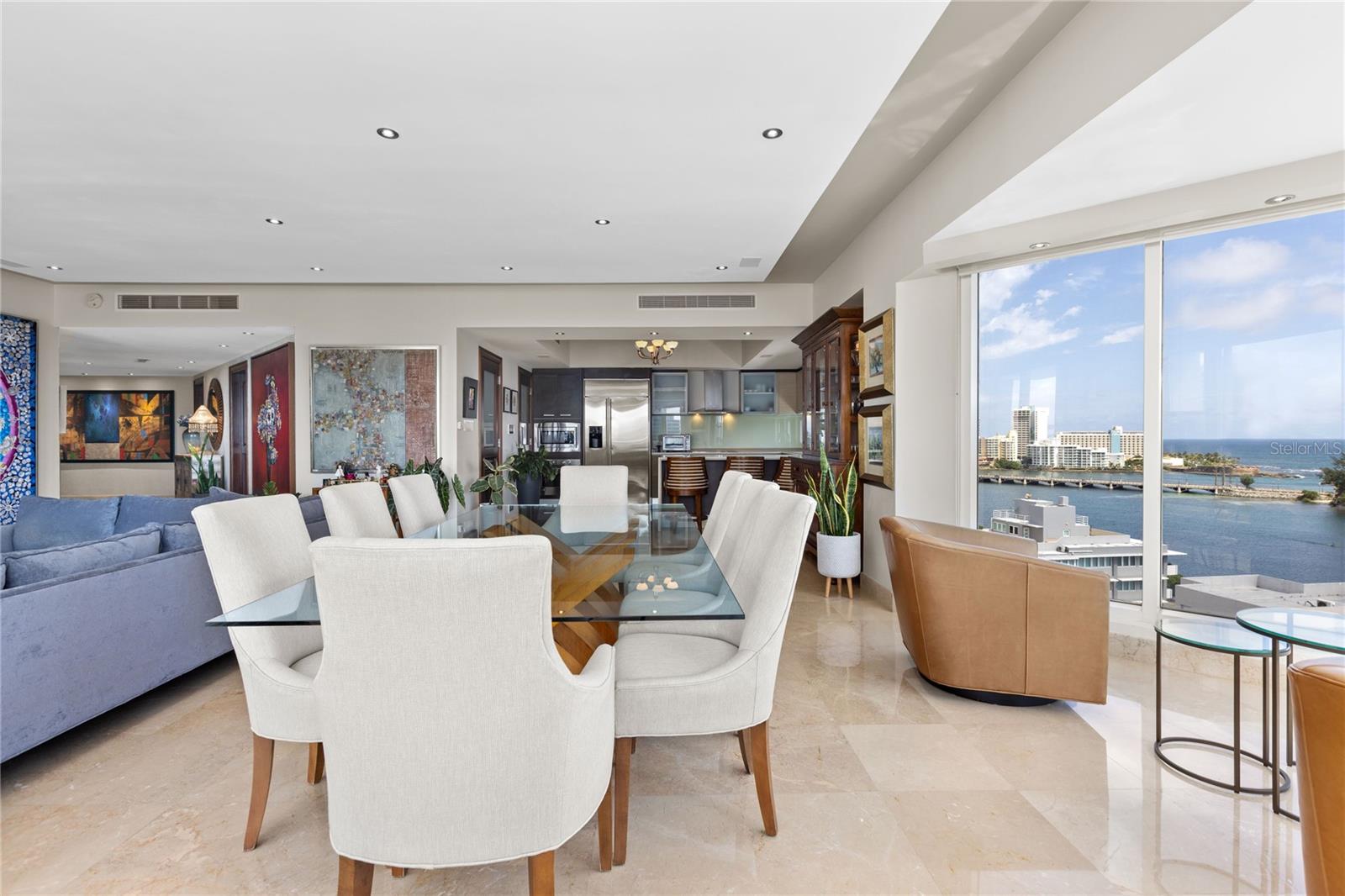 EXCELSIOR TOWER - Residential