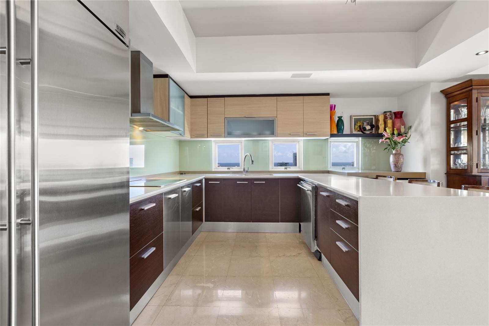 EXCELSIOR TOWER - Residential