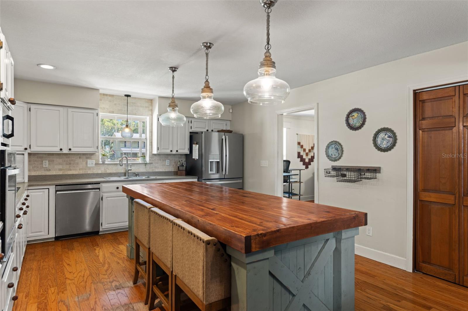 CLAIREVIEW SUB - Residential