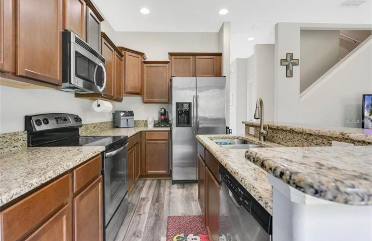 SAVANNAH LNDGS - Residential Lease
