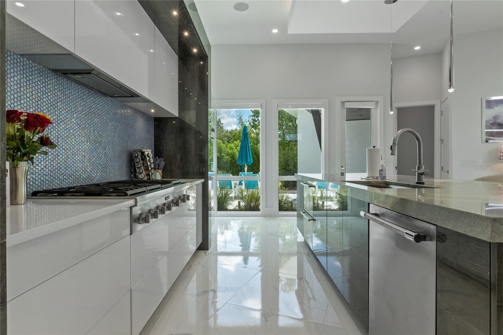 SAWYER SOUND - Residential