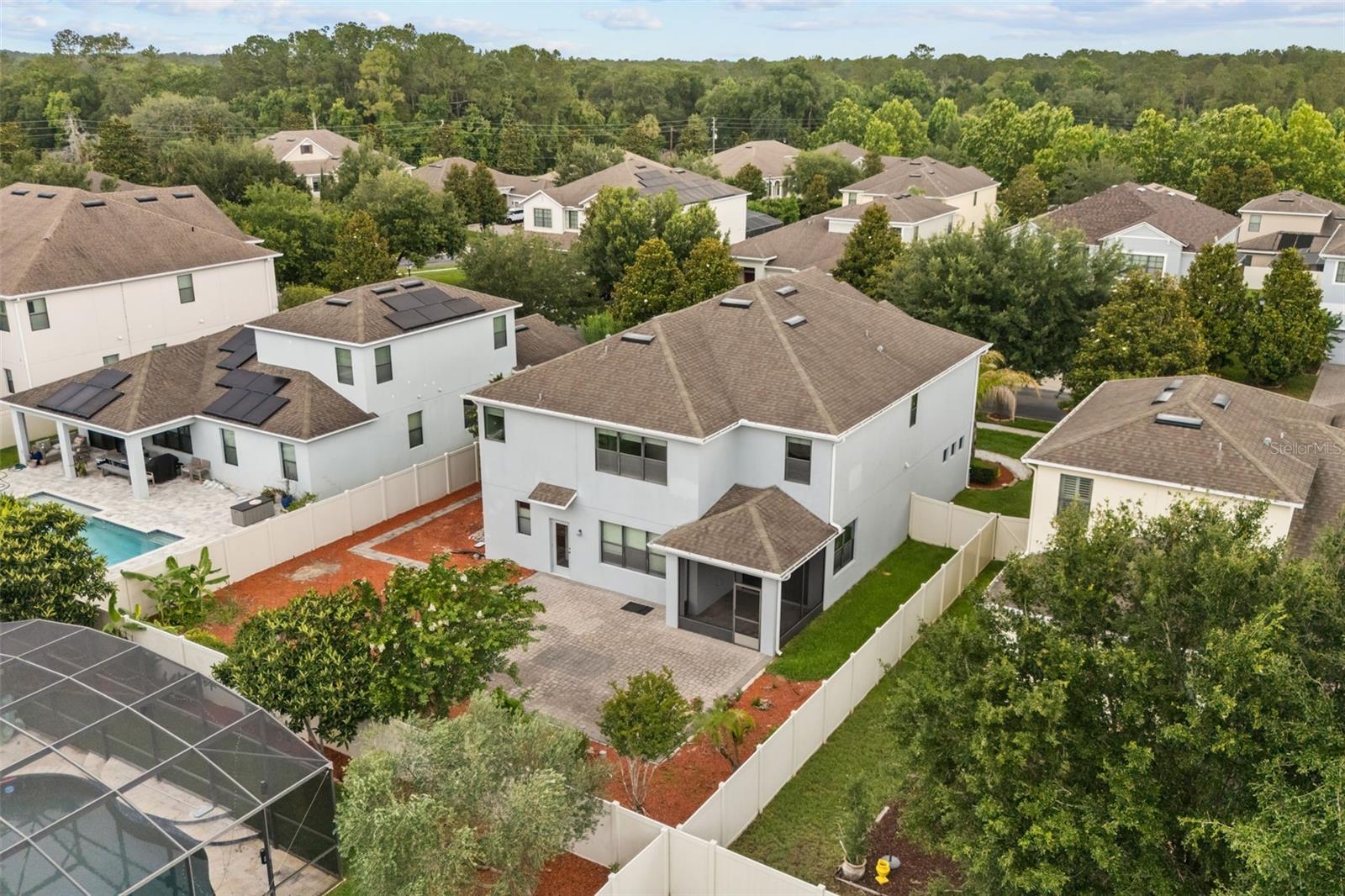 VERSAILLES - Residential