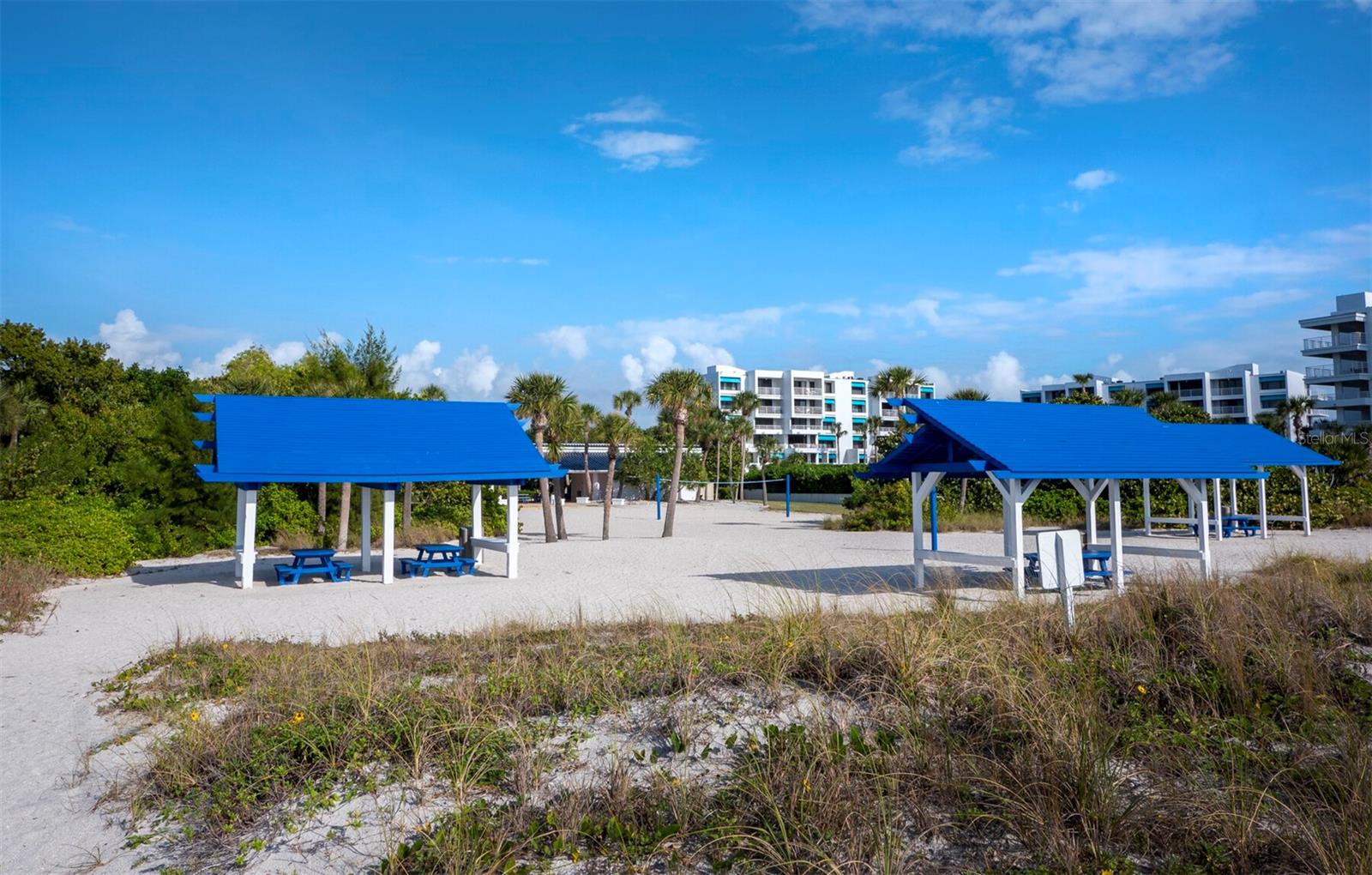 BAY ISLES - Residential