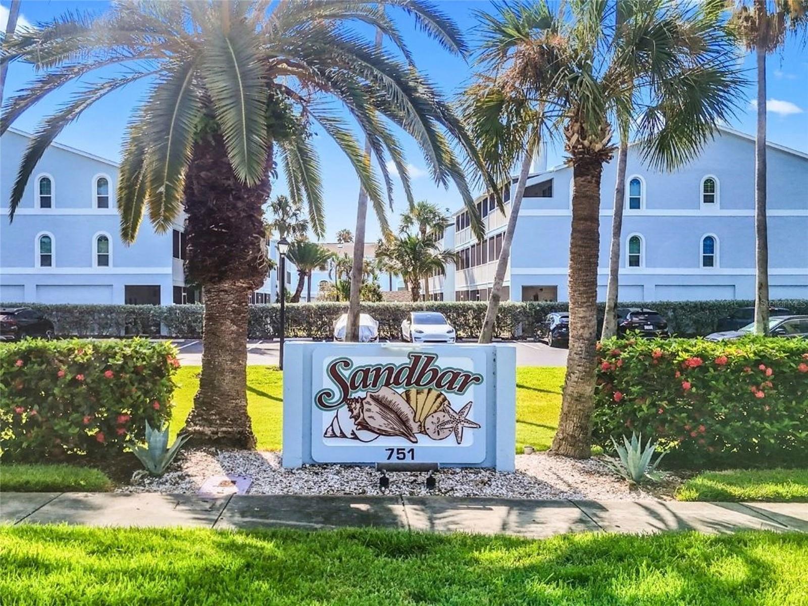 SANDBAR TWNHMS - Residential
