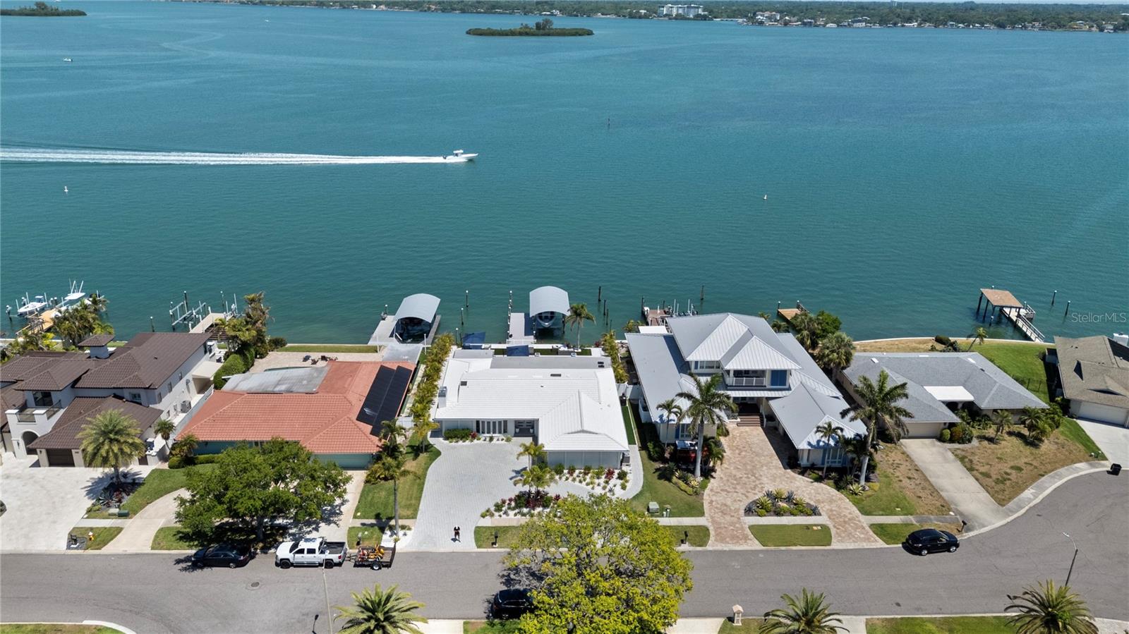 ISLAND ESTATE OF CLEARWATER UNITS 6D 7A 7C - Residential