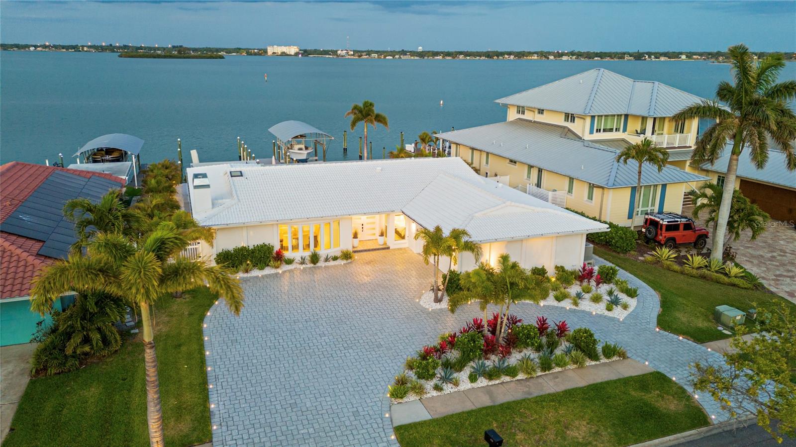ISLAND ESTATE OF CLEARWATER UNITS 6D 7A 7C - Residential