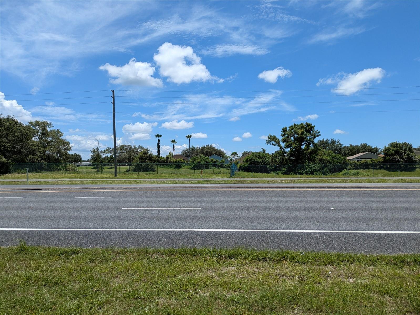 SPRING HILL - Land