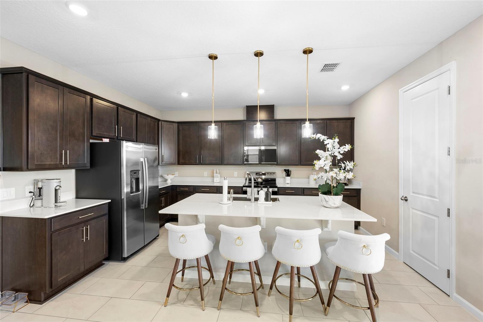 MABEL PLACE - Residential