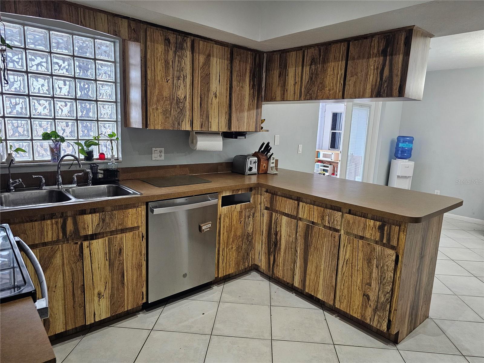 WINDEMERE UNIT II - Residential