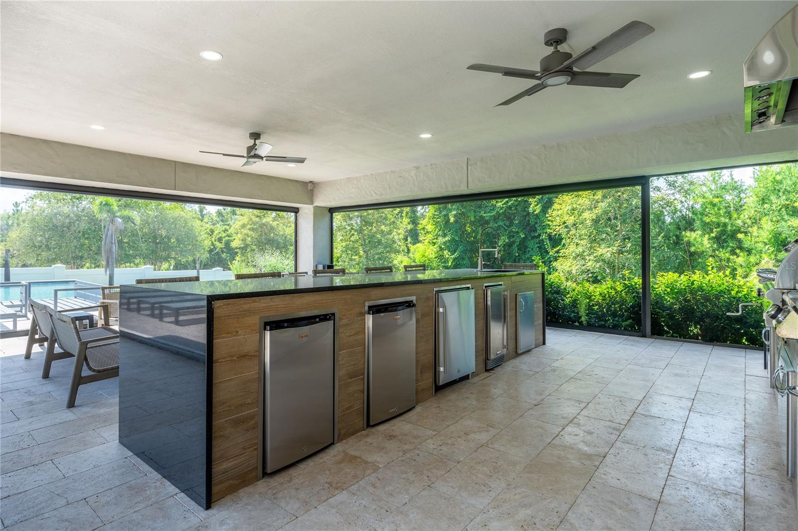 ESTATES/PARKSIDE - Residential