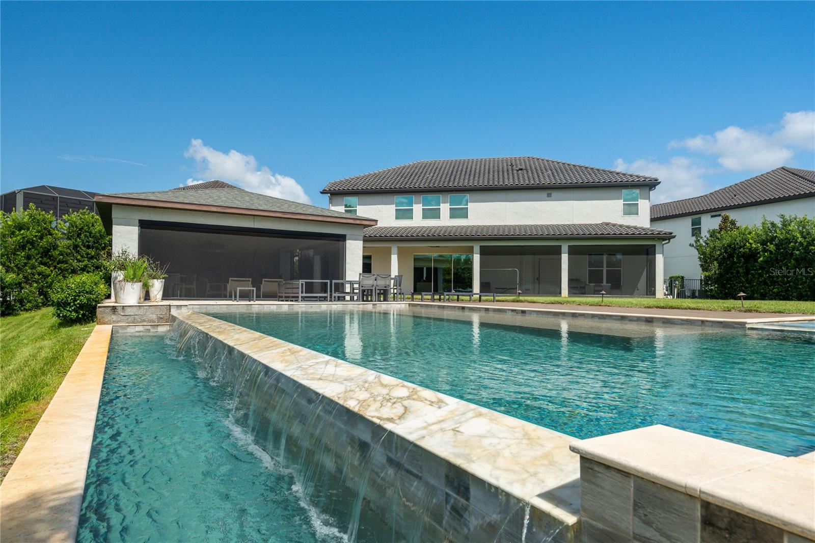 ESTATES/PARKSIDE - Residential