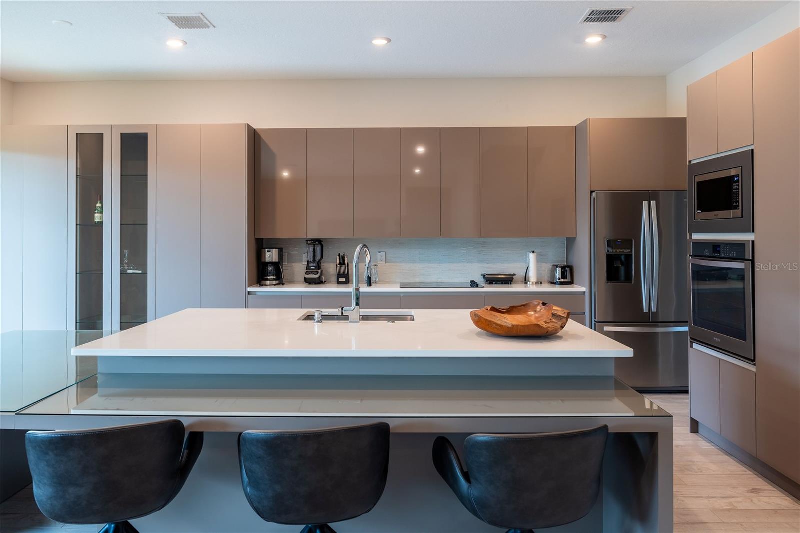 ESTATES/PARKSIDE - Residential