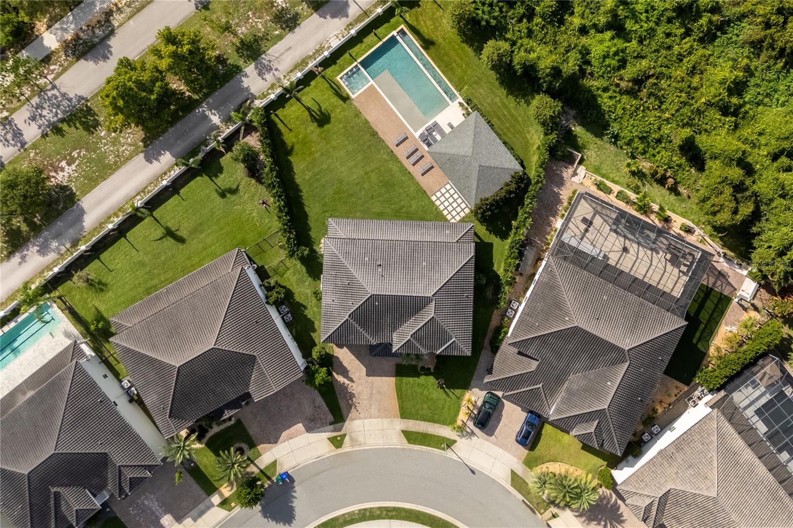 ESTATES/PARKSIDE - Residential