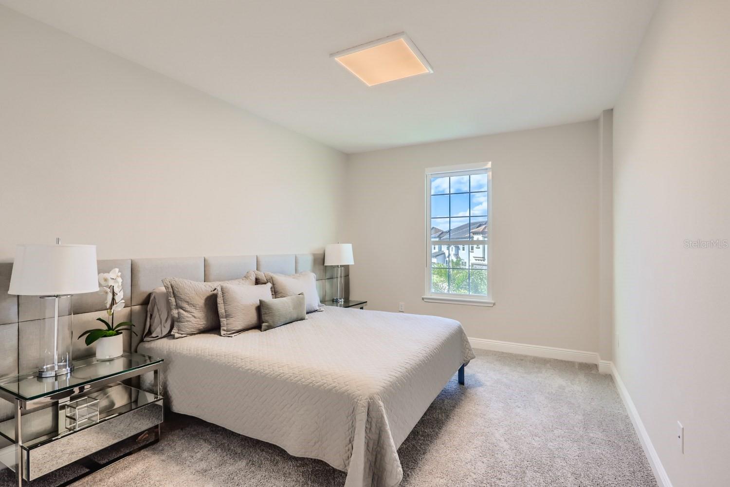 ESTATES/PARKSIDE - Residential