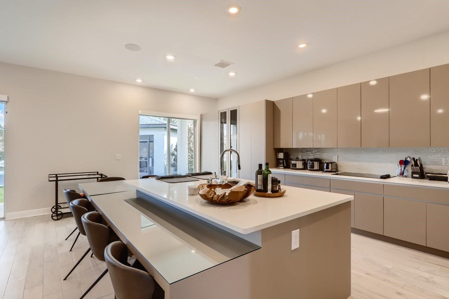 ESTATES/PARKSIDE - Residential