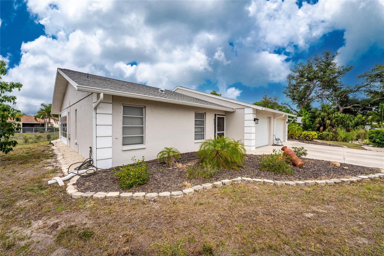 DEER CREEK WOODS - Residential Income