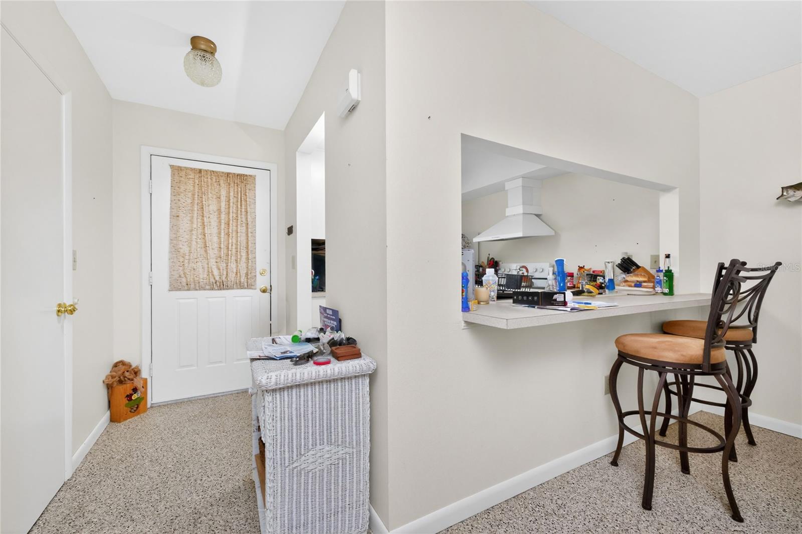 DEER CREEK WOODS - Residential Income