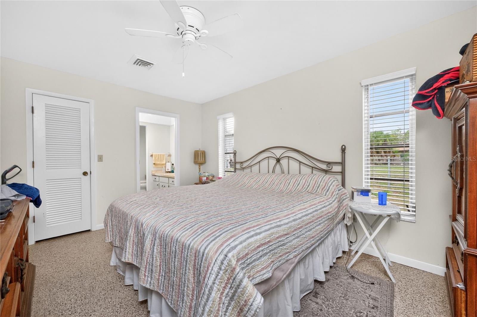DEER CREEK WOODS - Residential Income