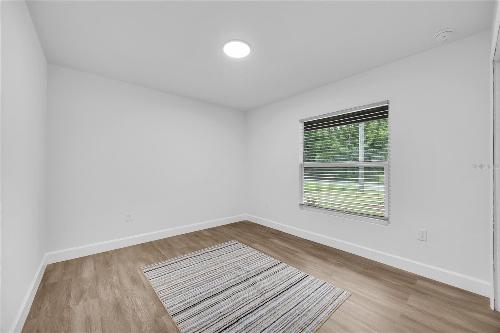 ROSELAND PARK - Residential