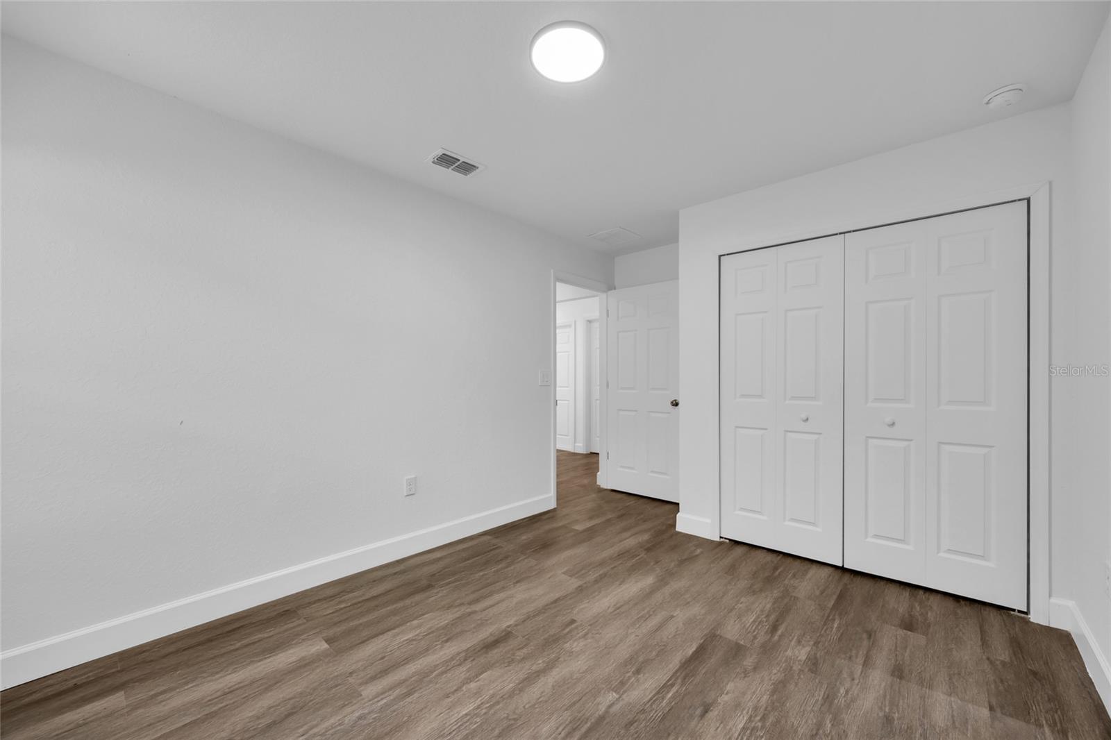 ROSELAND PARK - Residential