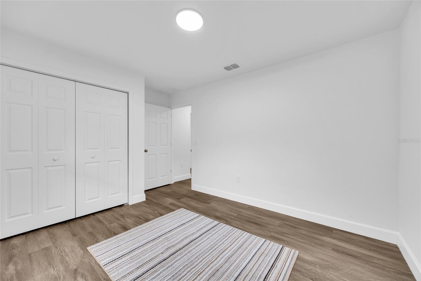 ROSELAND PARK - Residential