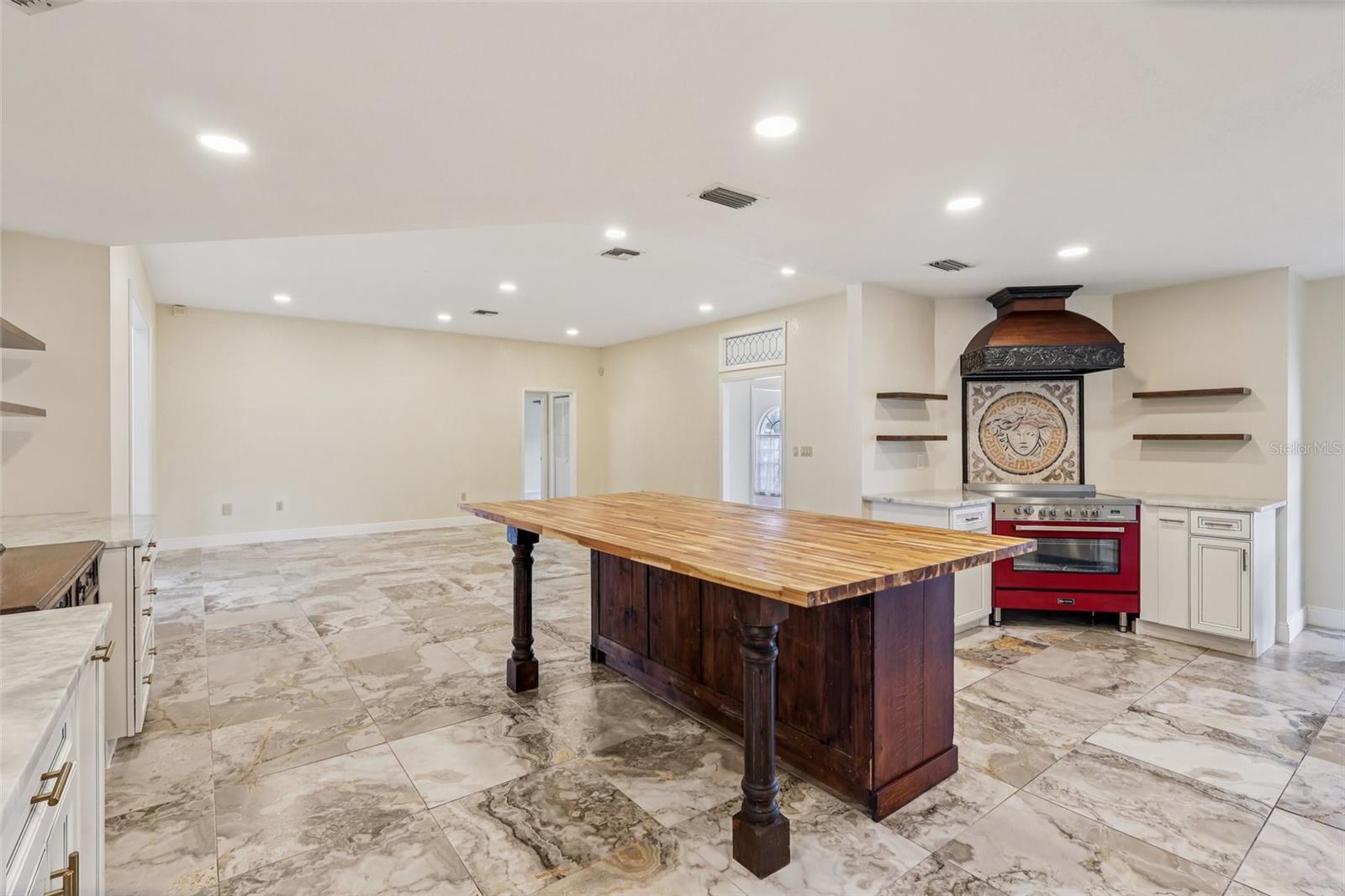 ACREAGE - Residential