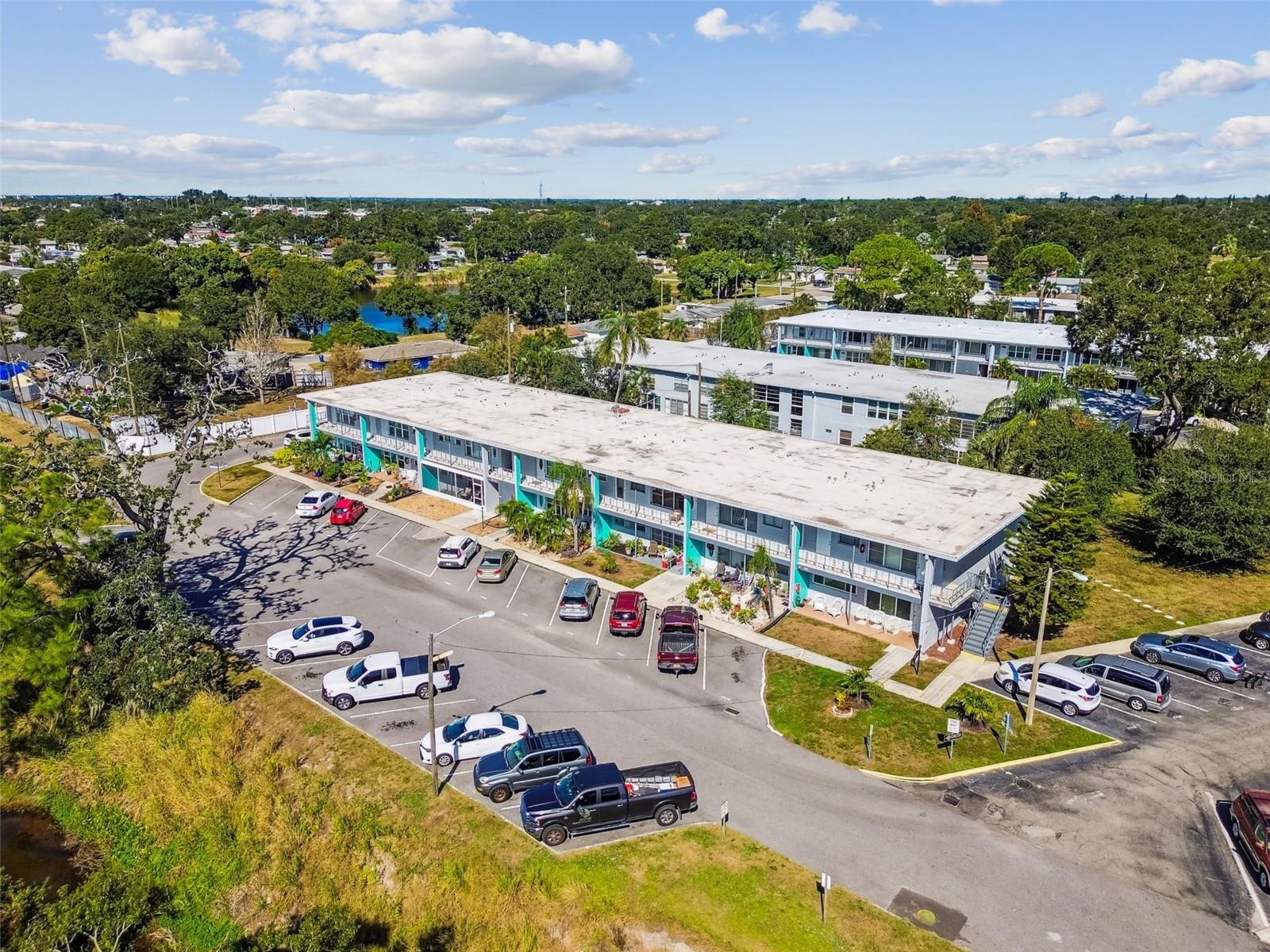 CLEARVIEW OAKS PARADISE - Residential