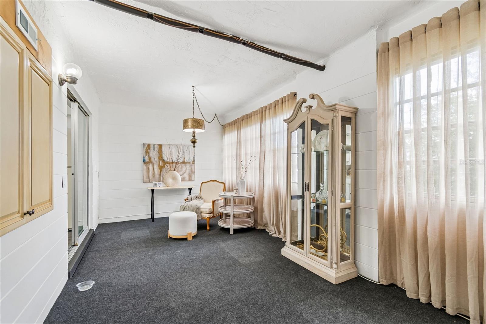 CLEARVIEW OAKS PARADISE - Residential