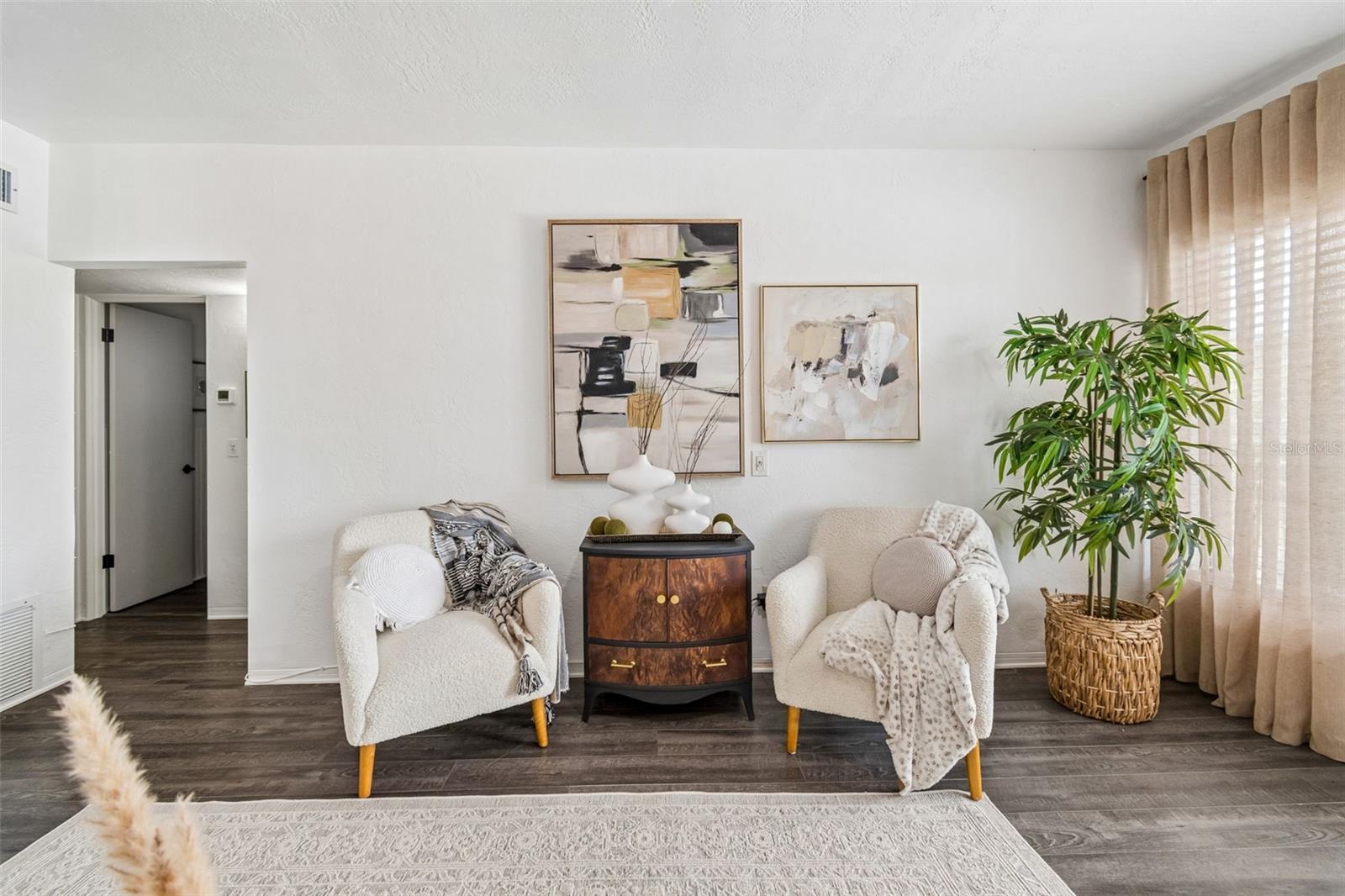 CLEARVIEW OAKS PARADISE - Residential