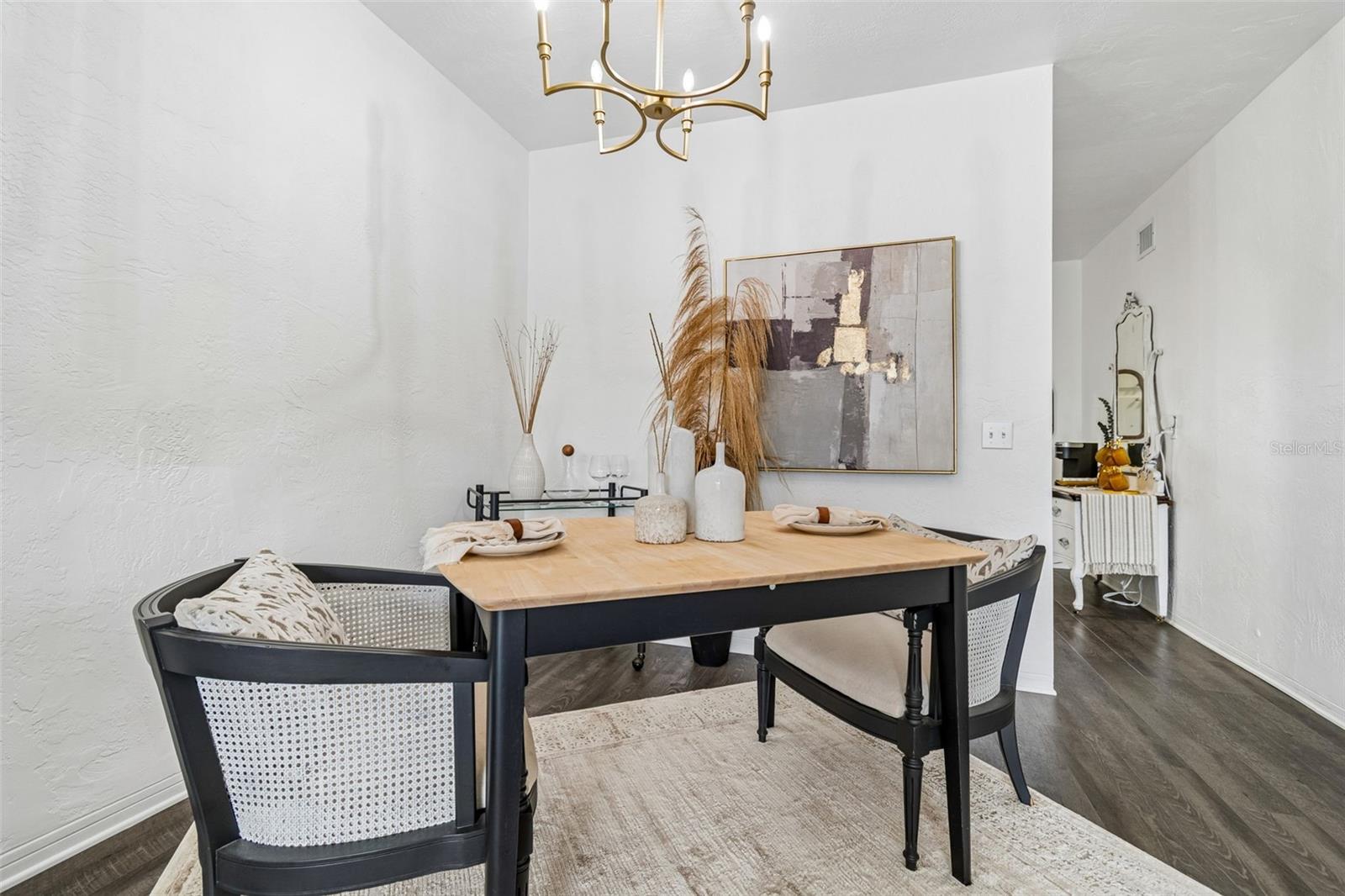CLEARVIEW OAKS PARADISE - Residential