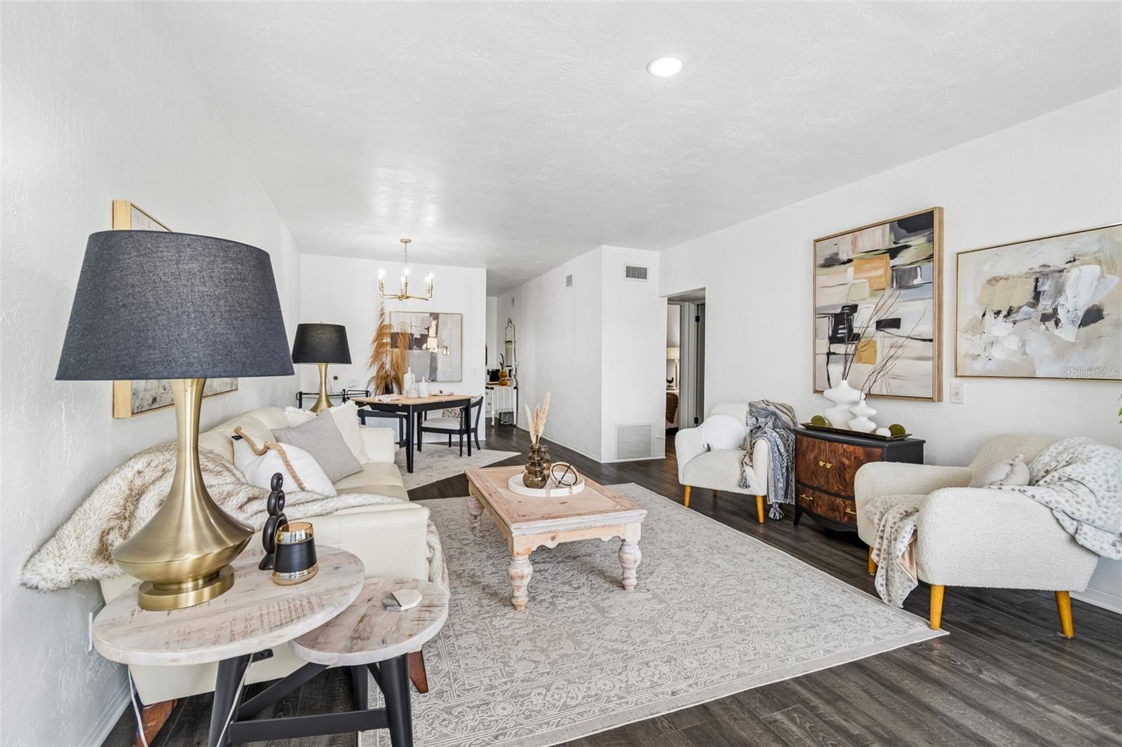 CLEARVIEW OAKS PARADISE - Residential