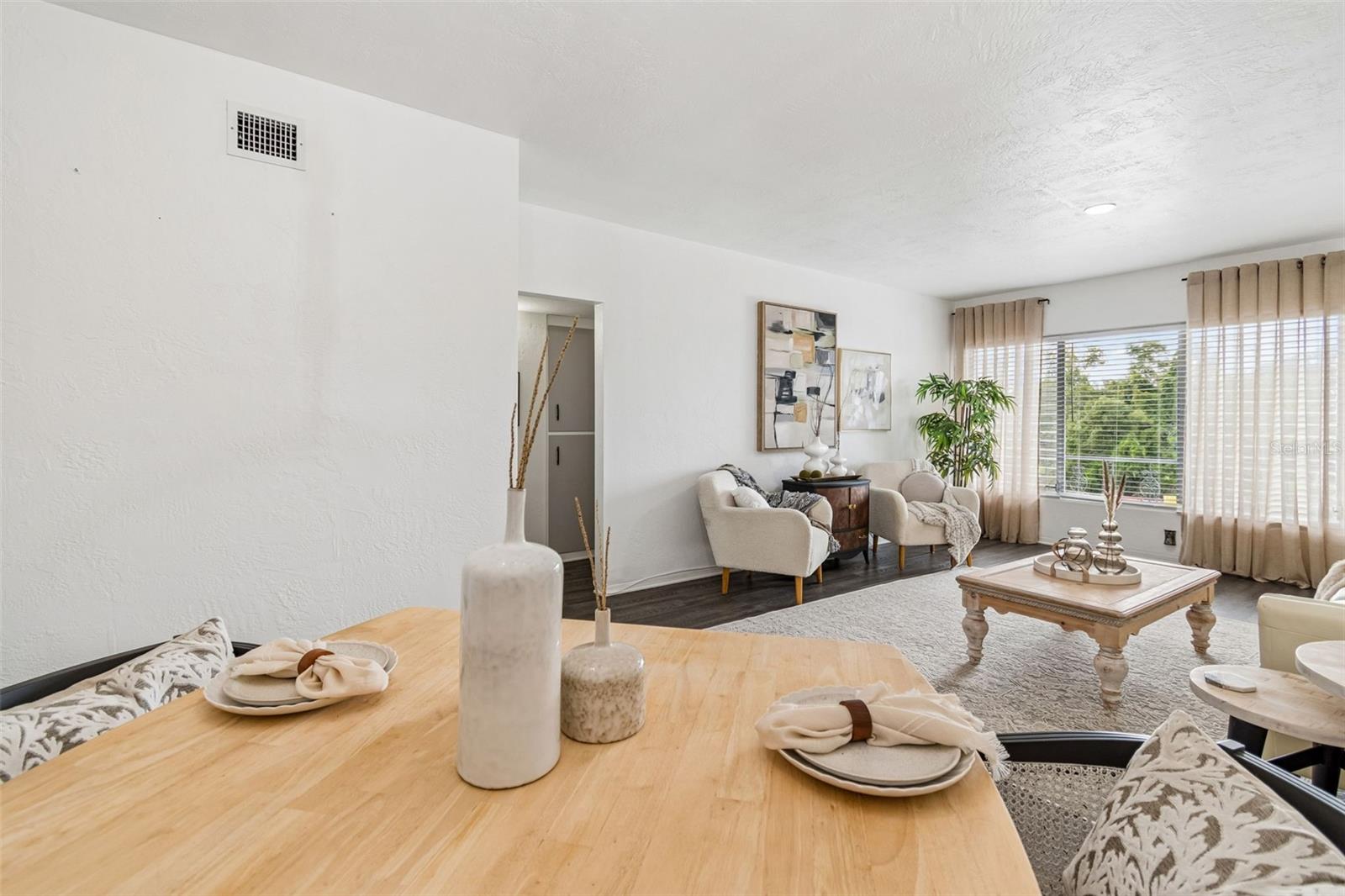 CLEARVIEW OAKS PARADISE - Residential