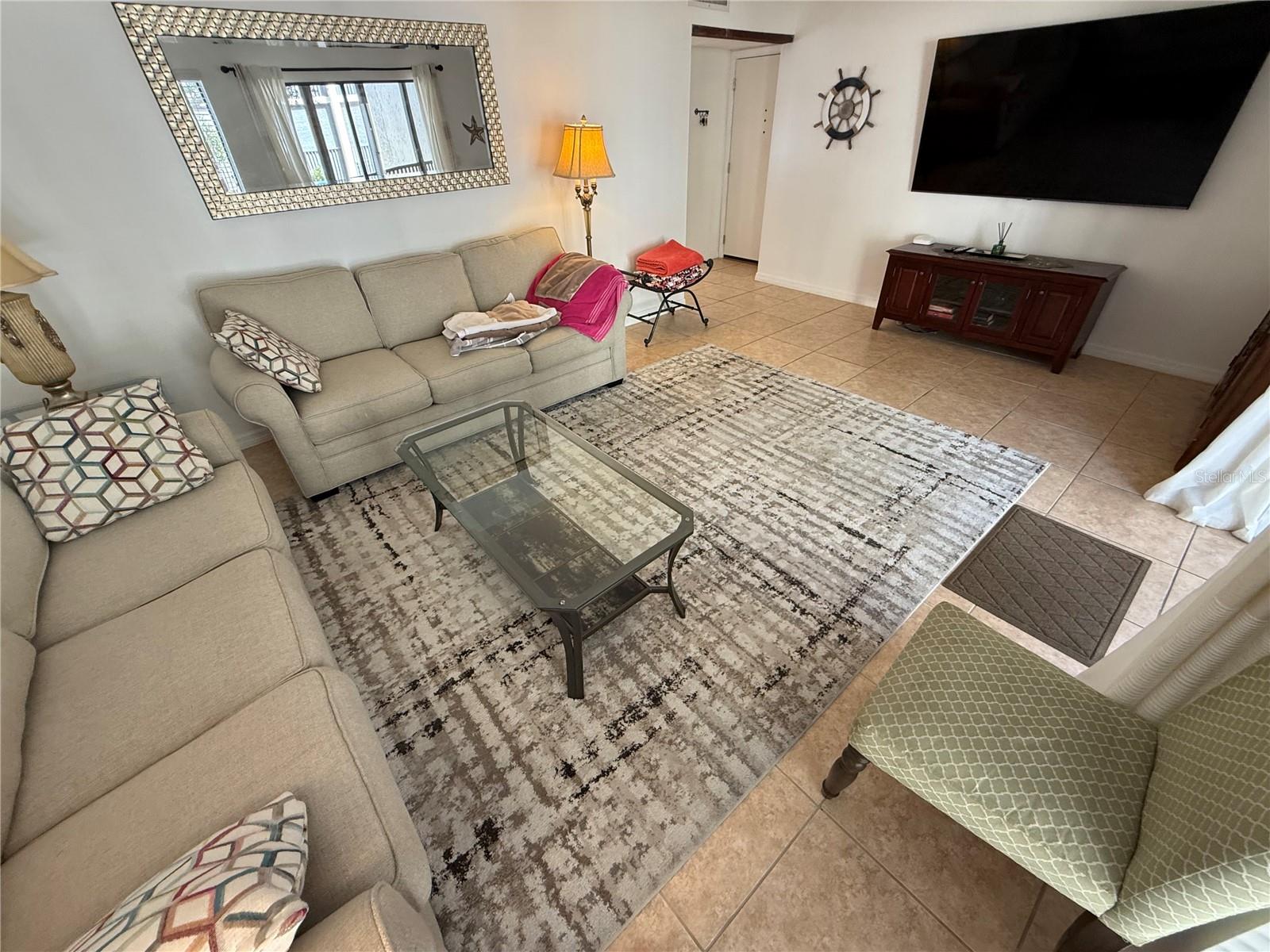 BAY OAKS - Residential