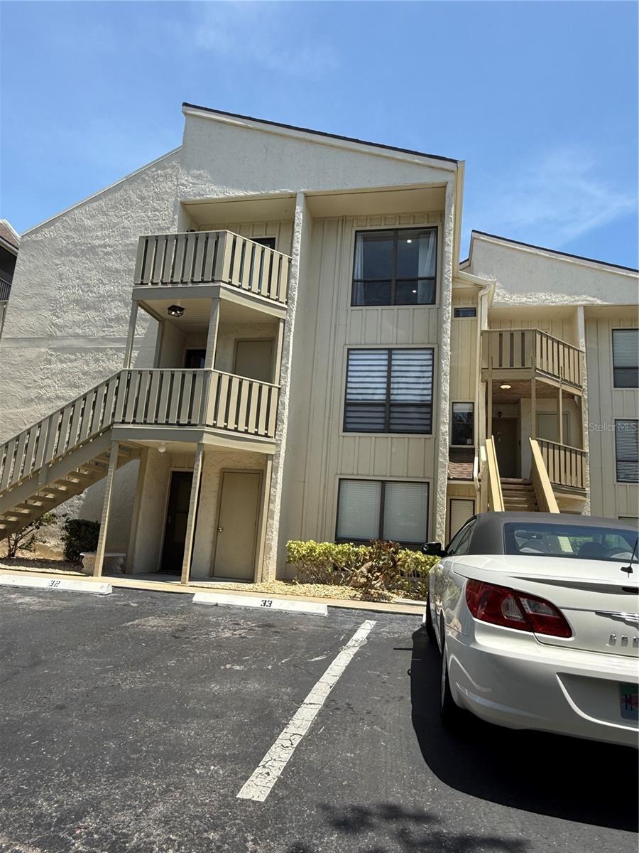 BAY OAKS - Residential