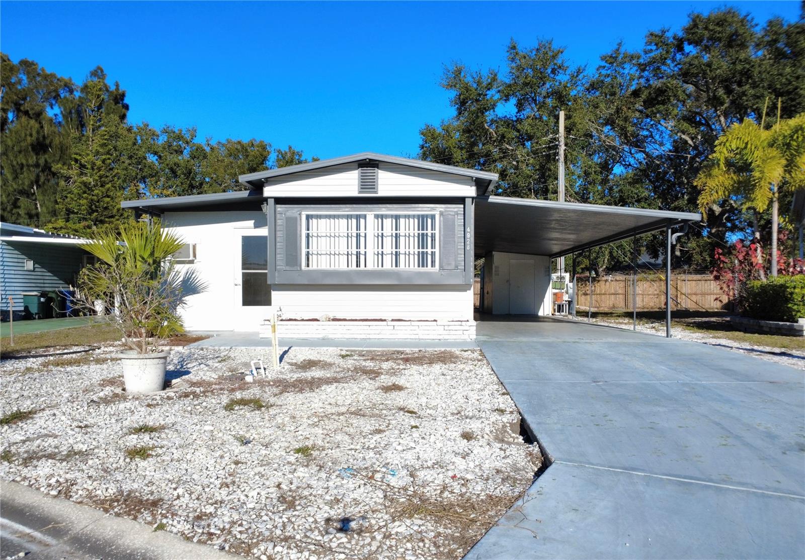 TRI-PAR ESTATES - Residential