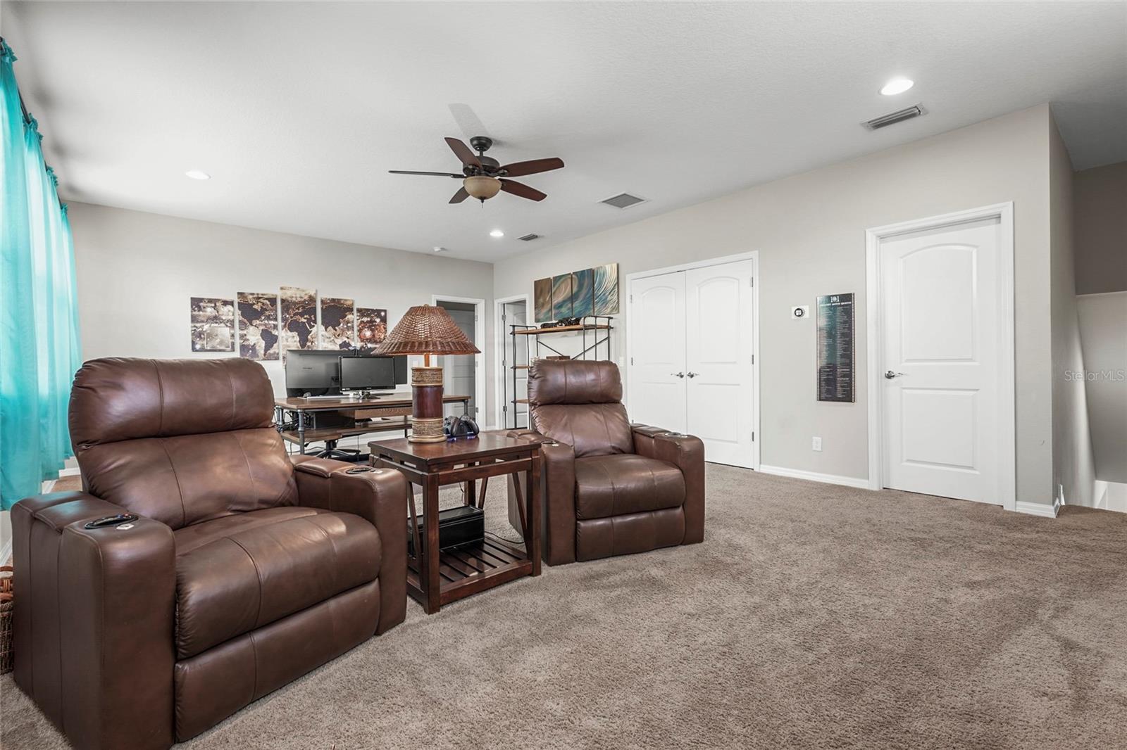 BOUGAINVILLEA PLACE - Residential
