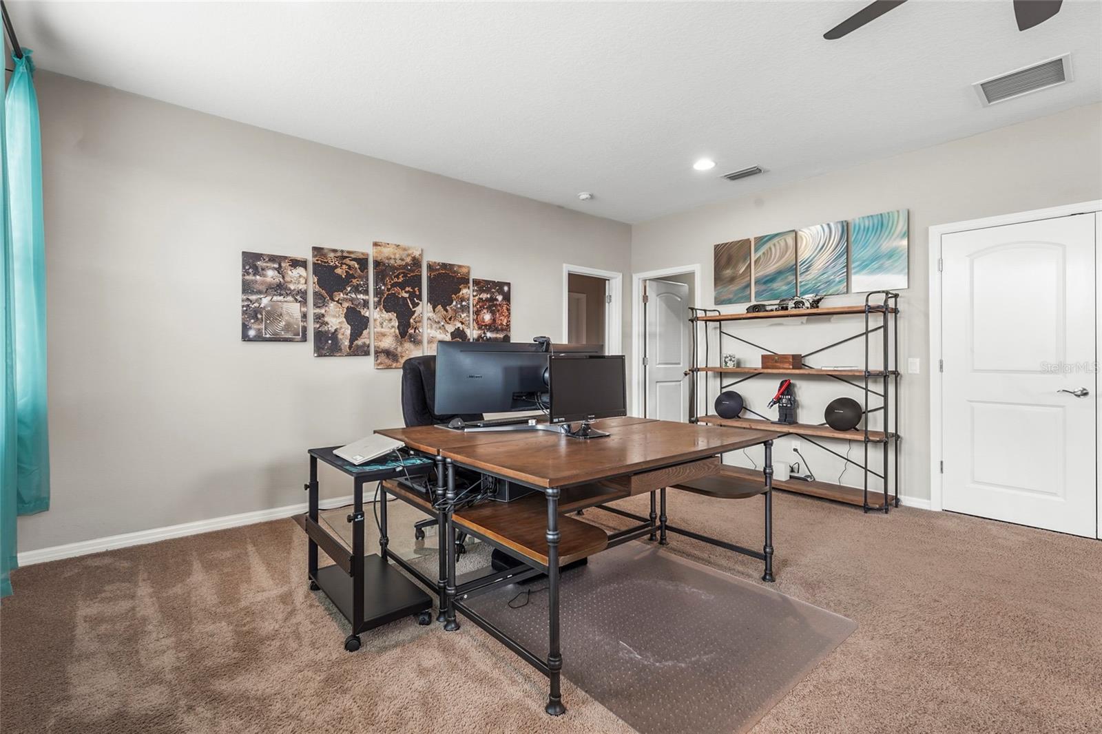 BOUGAINVILLEA PLACE - Residential