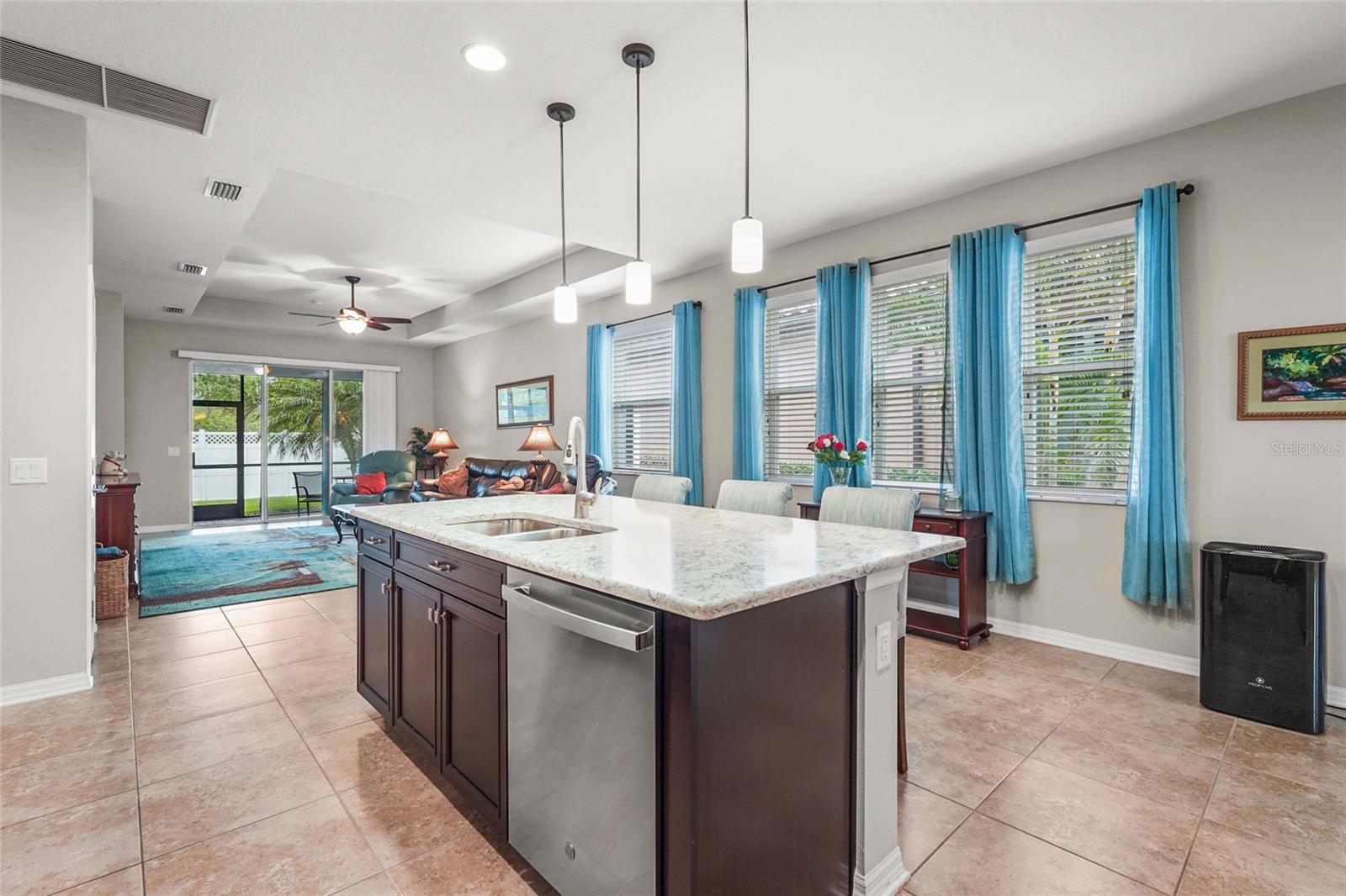 BOUGAINVILLEA PLACE - Residential