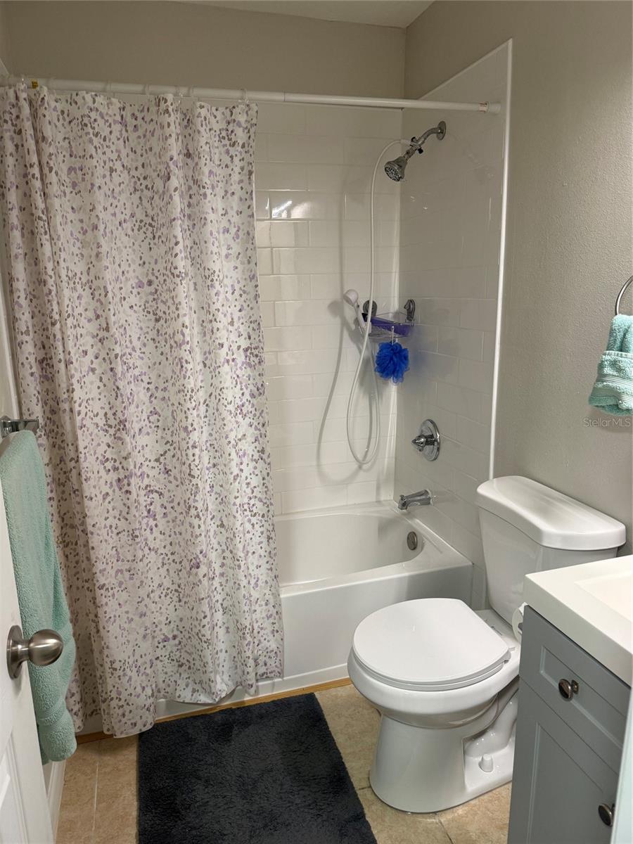 TALIA CONDO - Residential